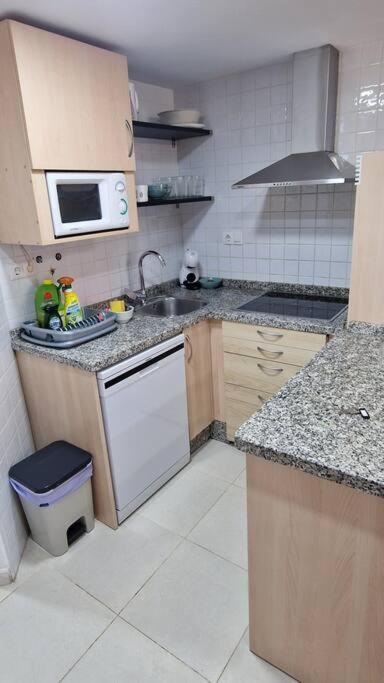 Alojamiento Con Terraza 1B02 En La Playa De Vera. Екстер'єр фото